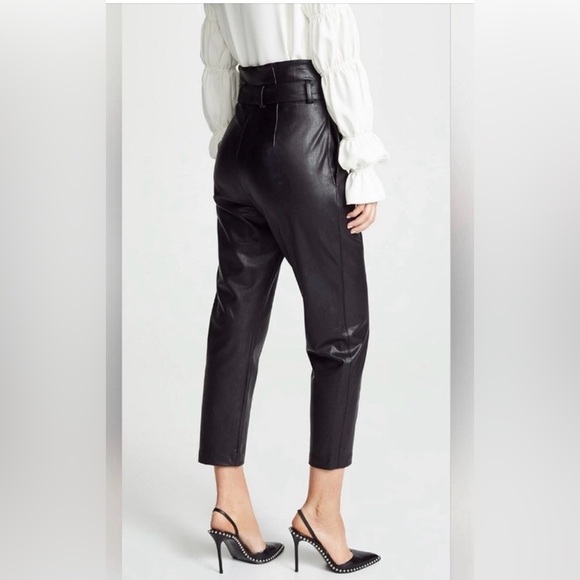 Amanda Uprichard Black faux leather Cropped paper bag Pants.  M - Picture 3 of 12